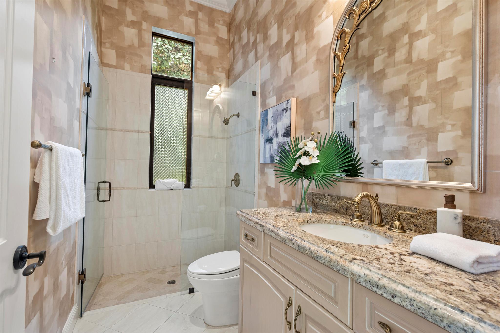 VINTAGE OAKS - Residential