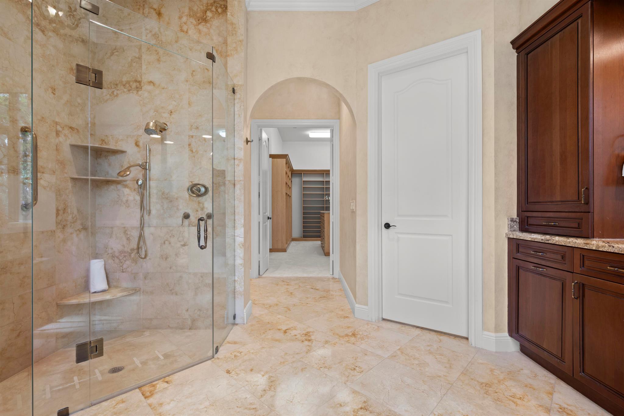 VINTAGE OAKS - Residential