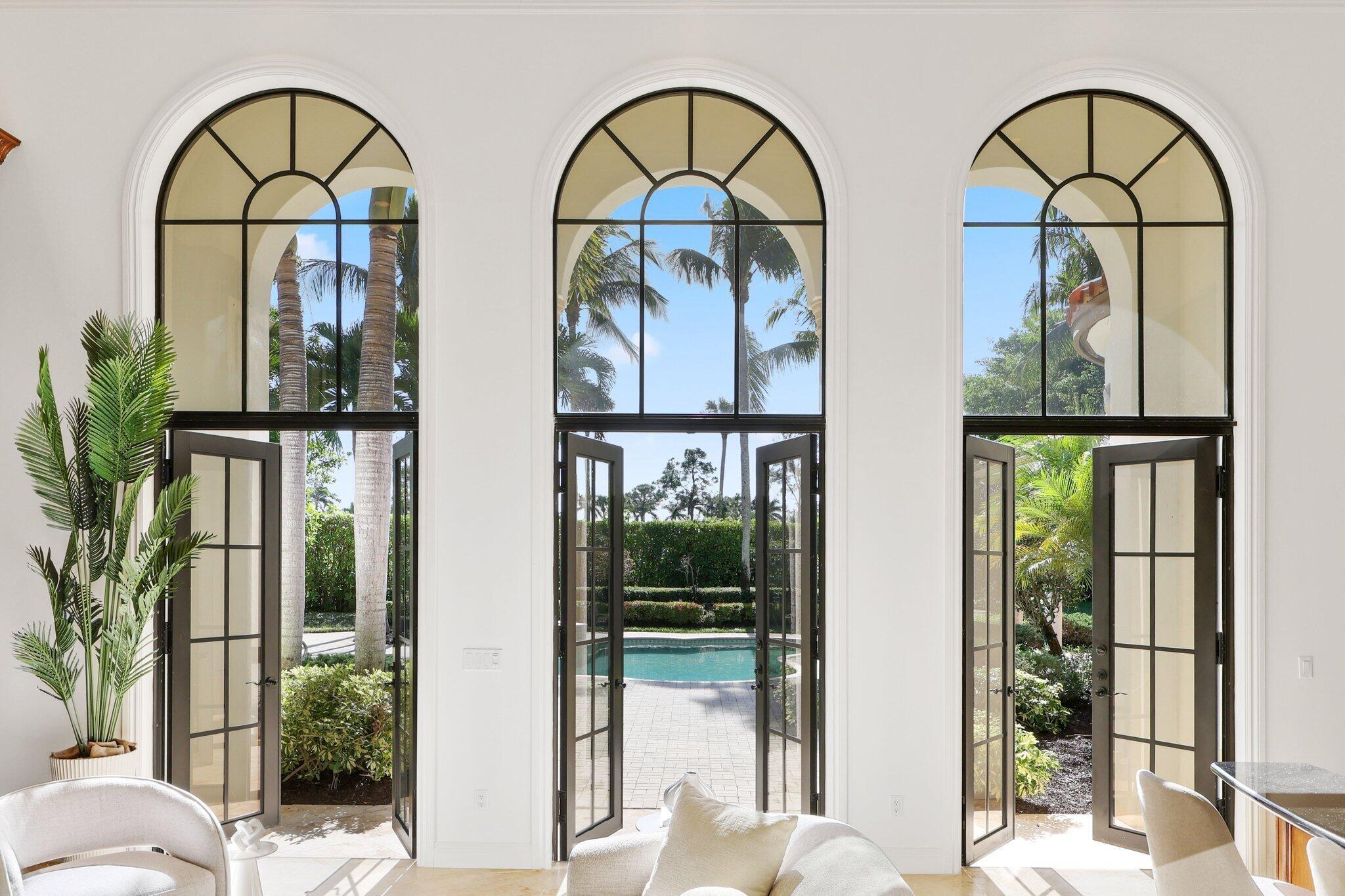 VINTAGE OAKS - Residential