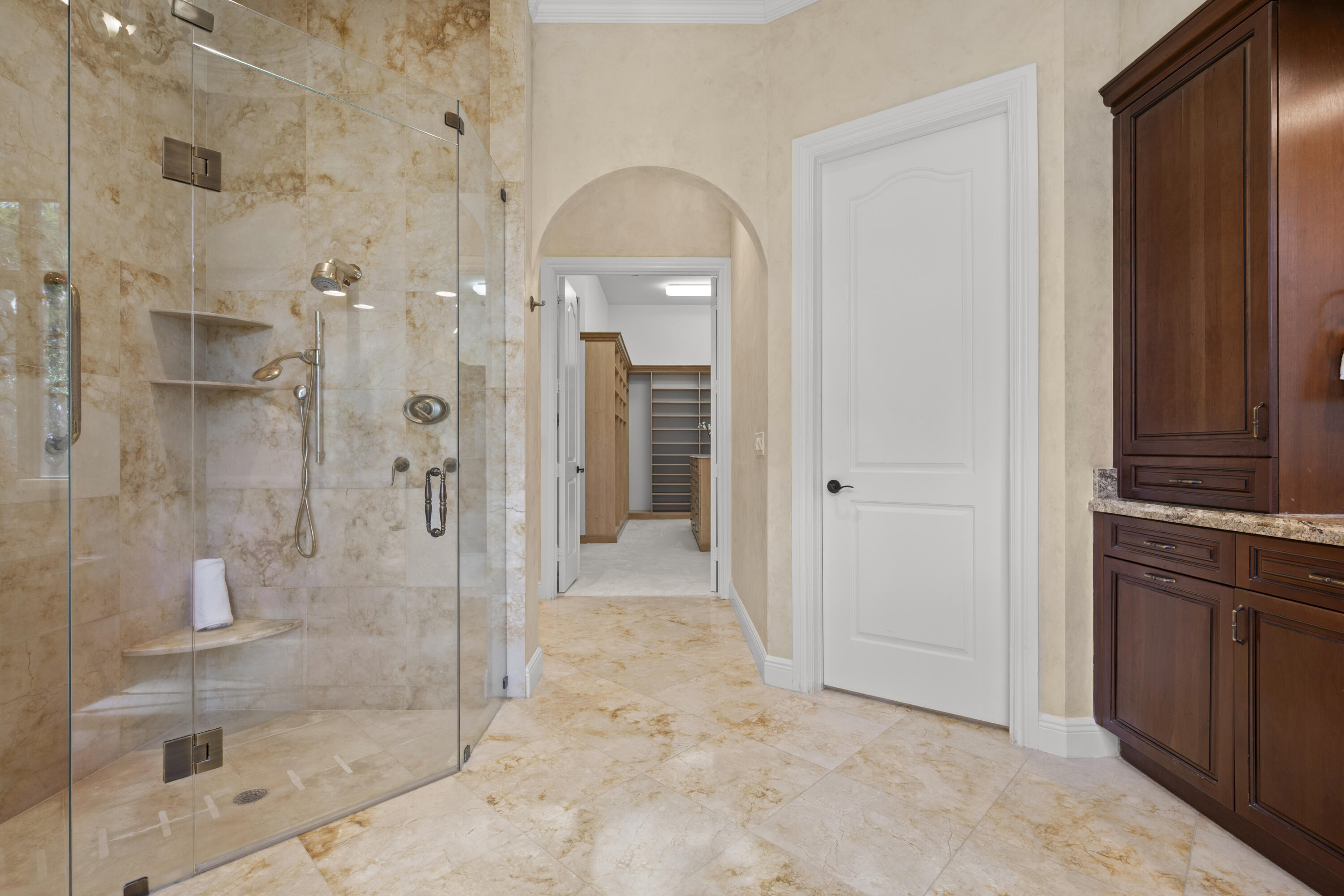 VINTAGE OAKS - Residential