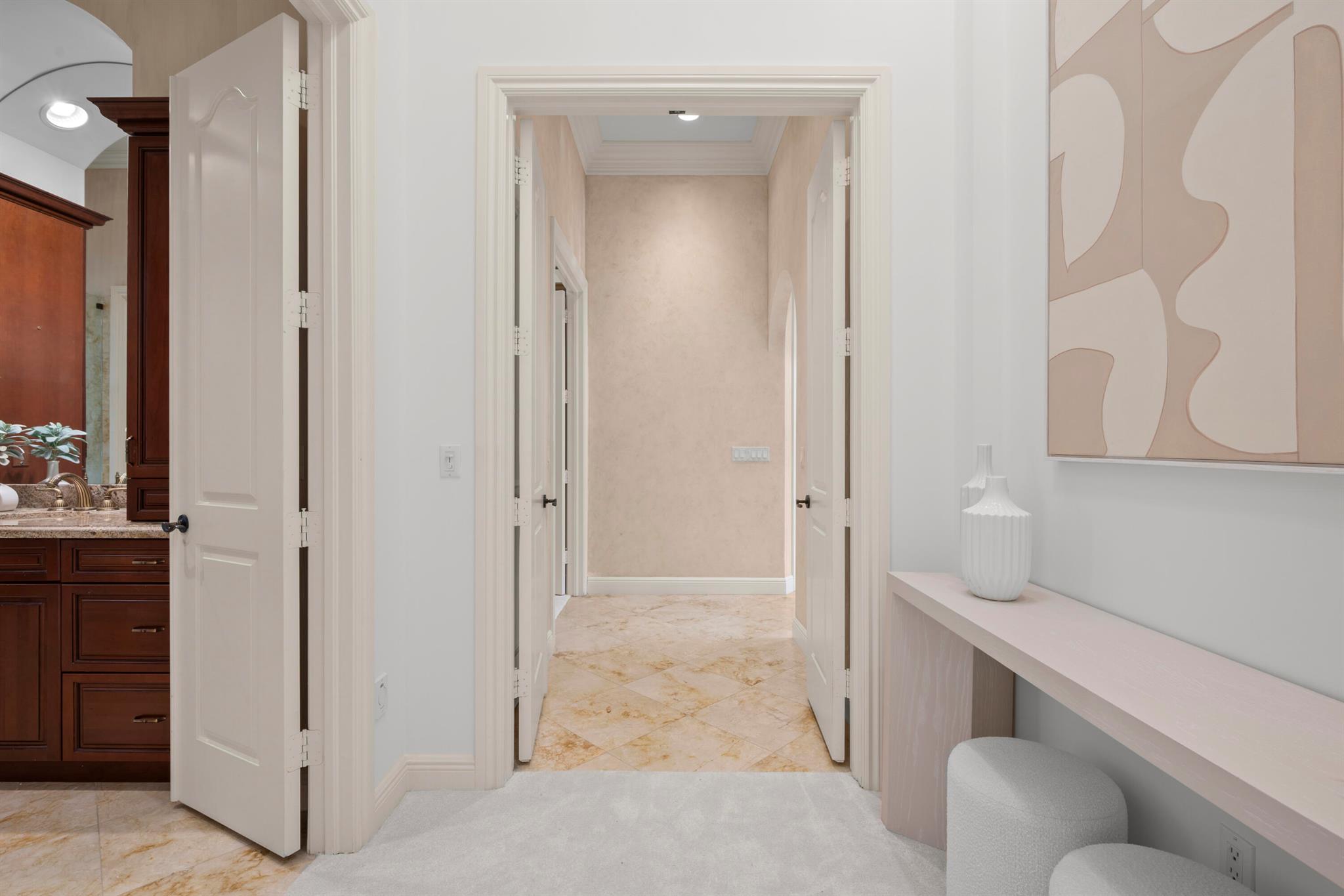 VINTAGE OAKS - Residential