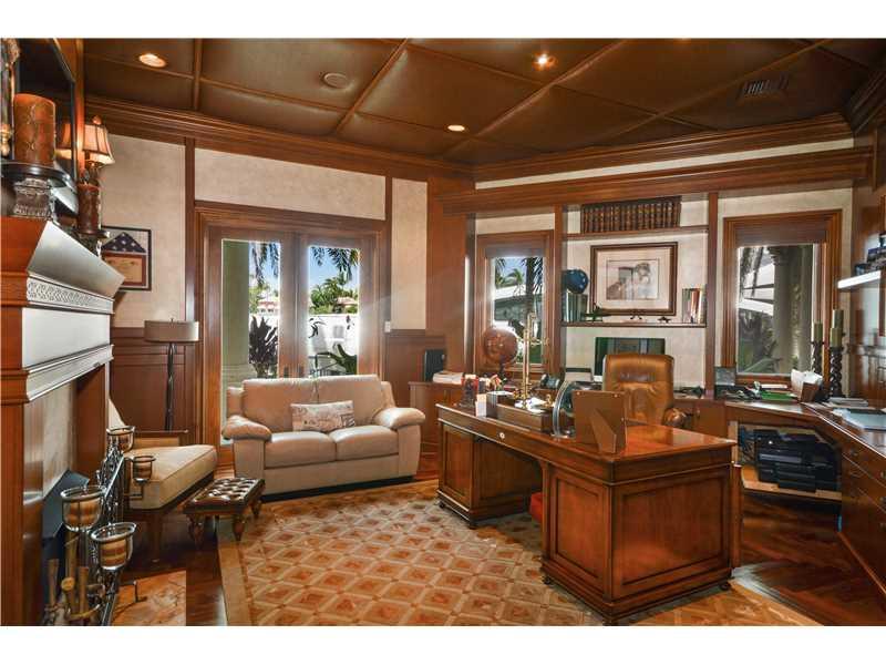 HARBORAGE ISLE - Residential