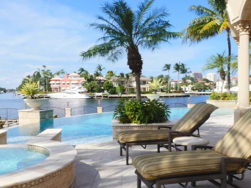 HARBORAGE ISLE - Residential