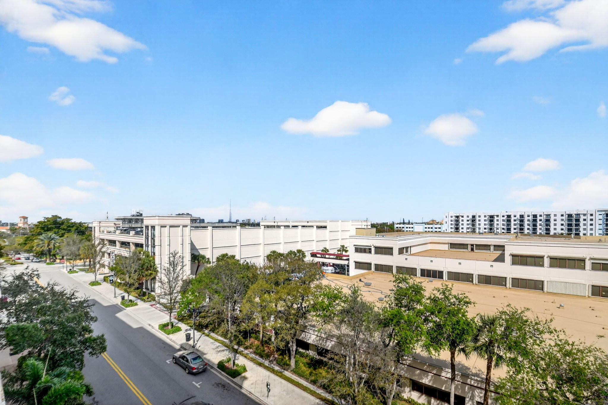 610 CLEMATIS CONDO - Residential