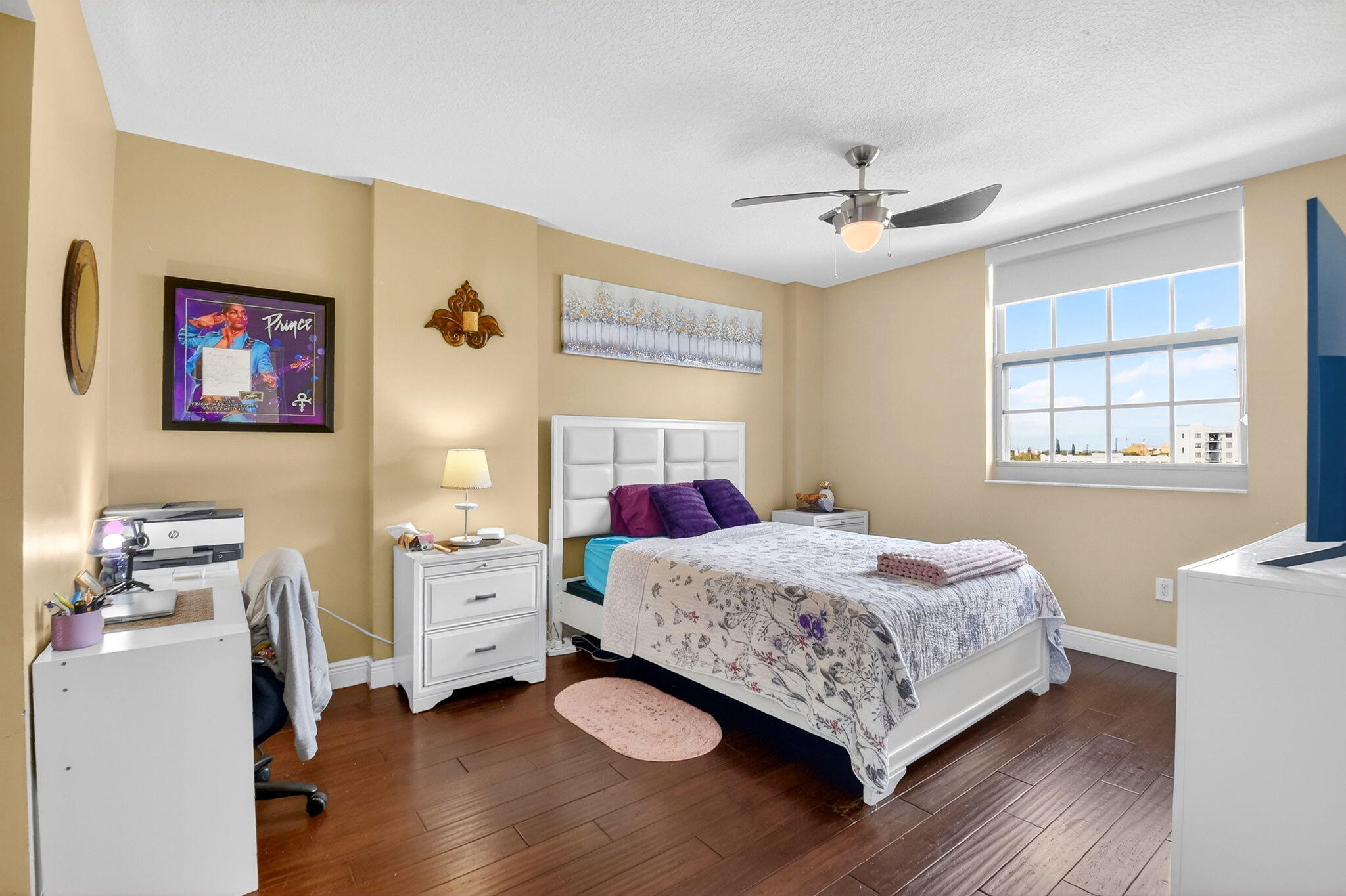 610 CLEMATIS CONDO - Residential