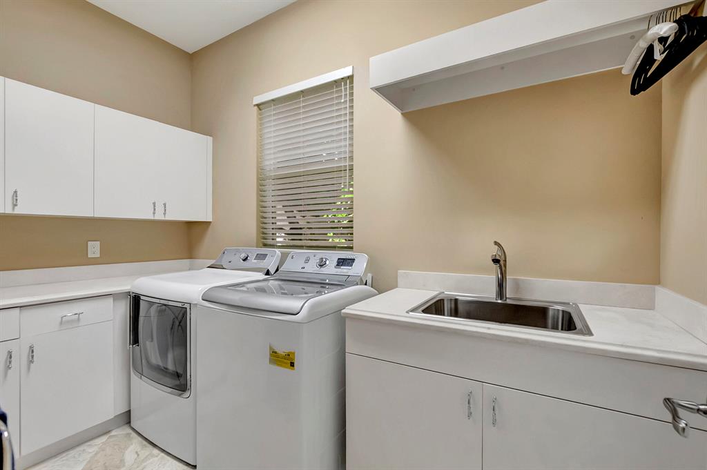 ADDISON RESERVE - Residential