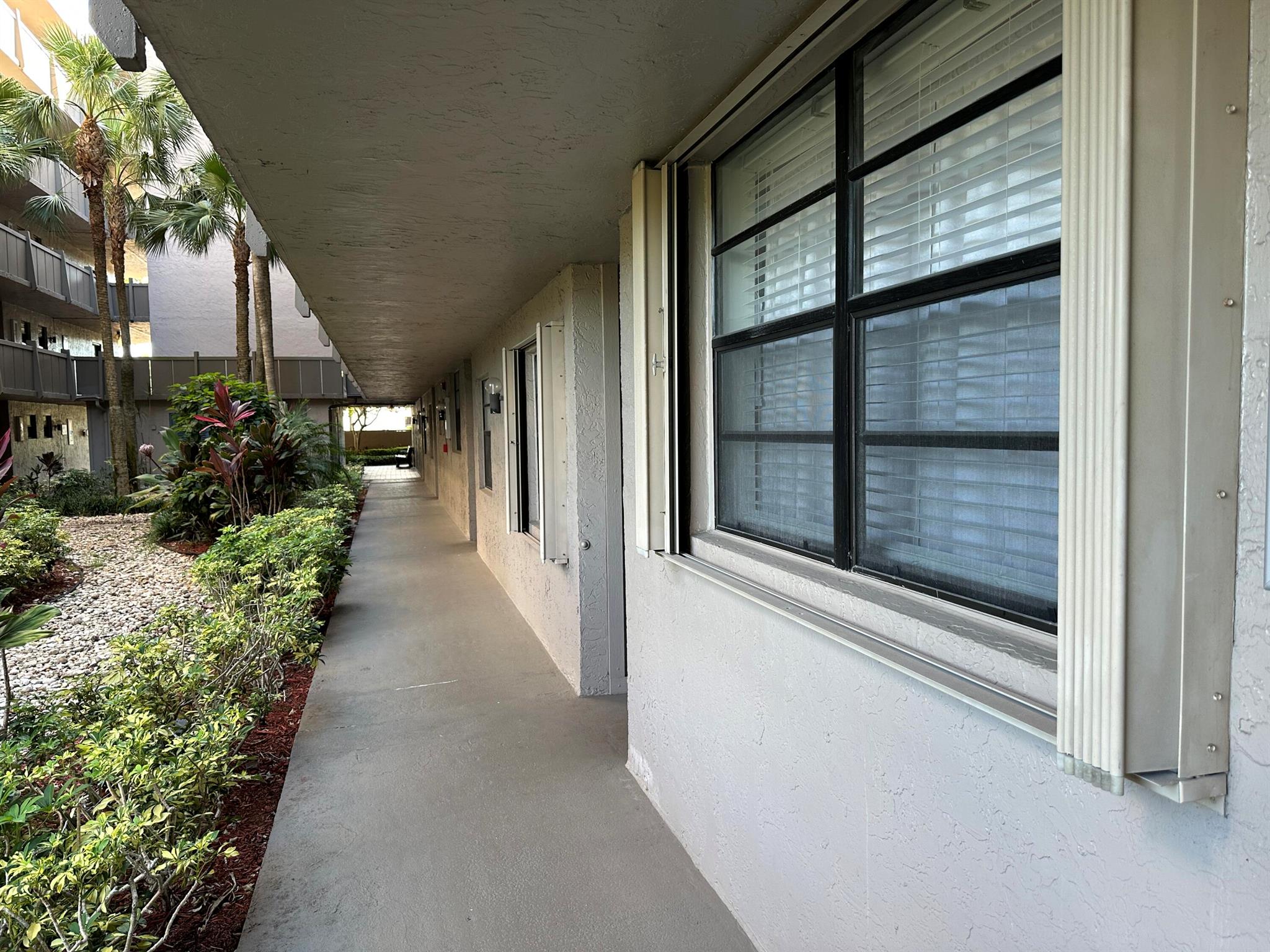 COLONY POINT 4 CONDO - Residential
