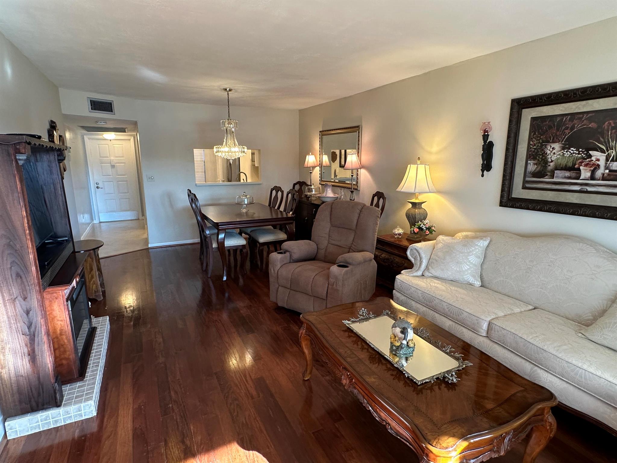 COLONY POINT 4 CONDO - Residential
