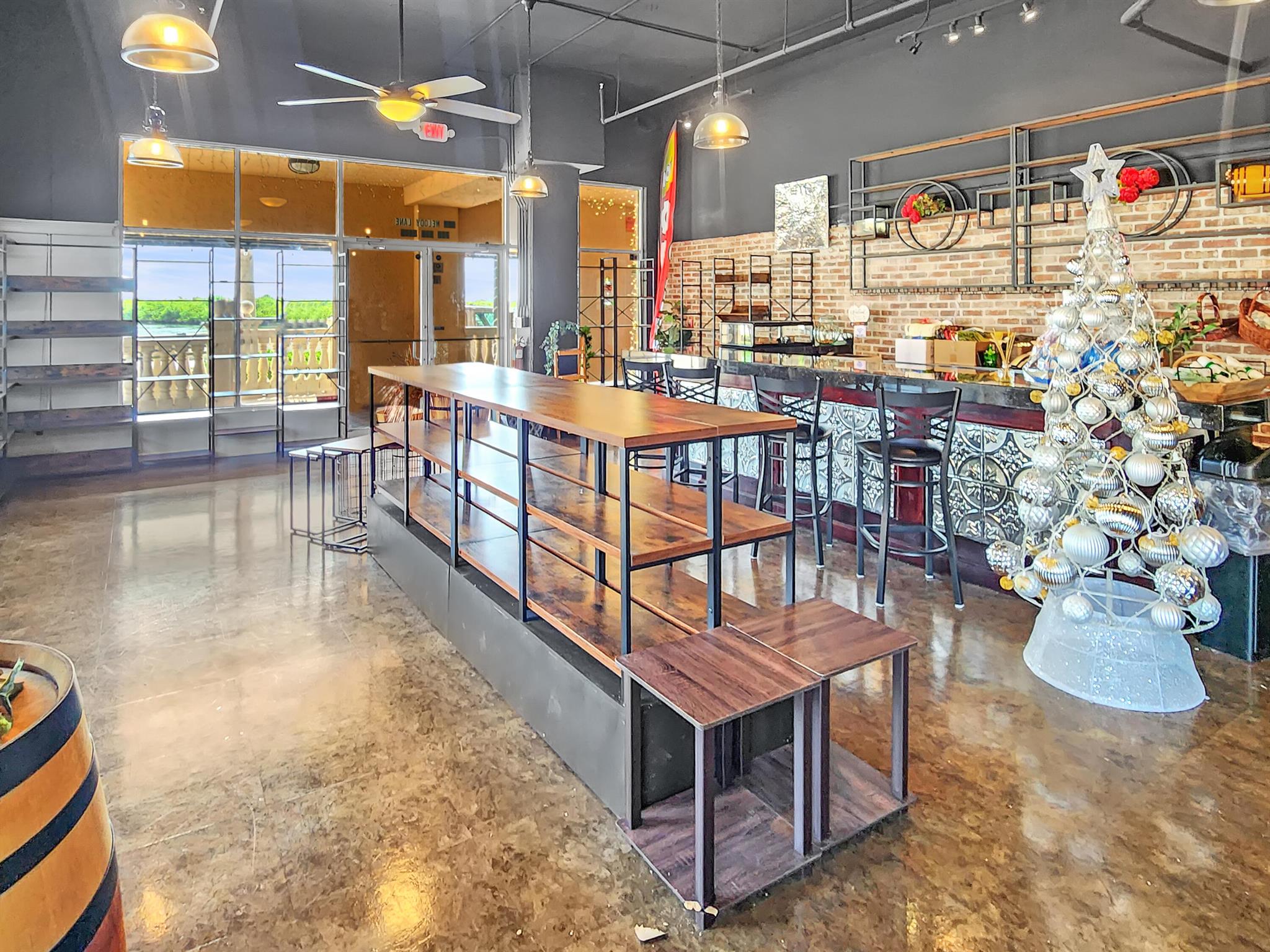 RENAISSANCE FINANCIAL CEN - Commercial Sale