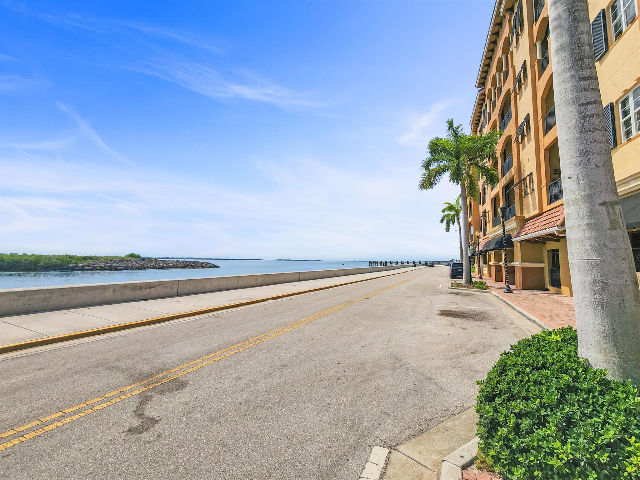 RENAISSANCE FINANCIAL CEN - Commercial Sale