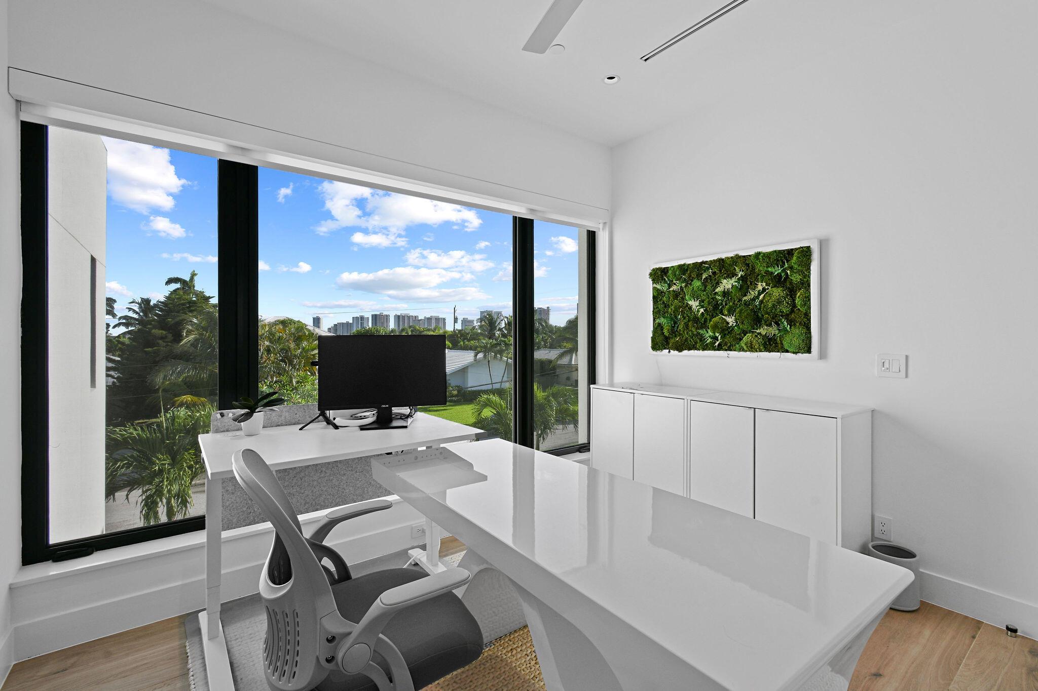 PALM BEACH ISLES 3 - Residential