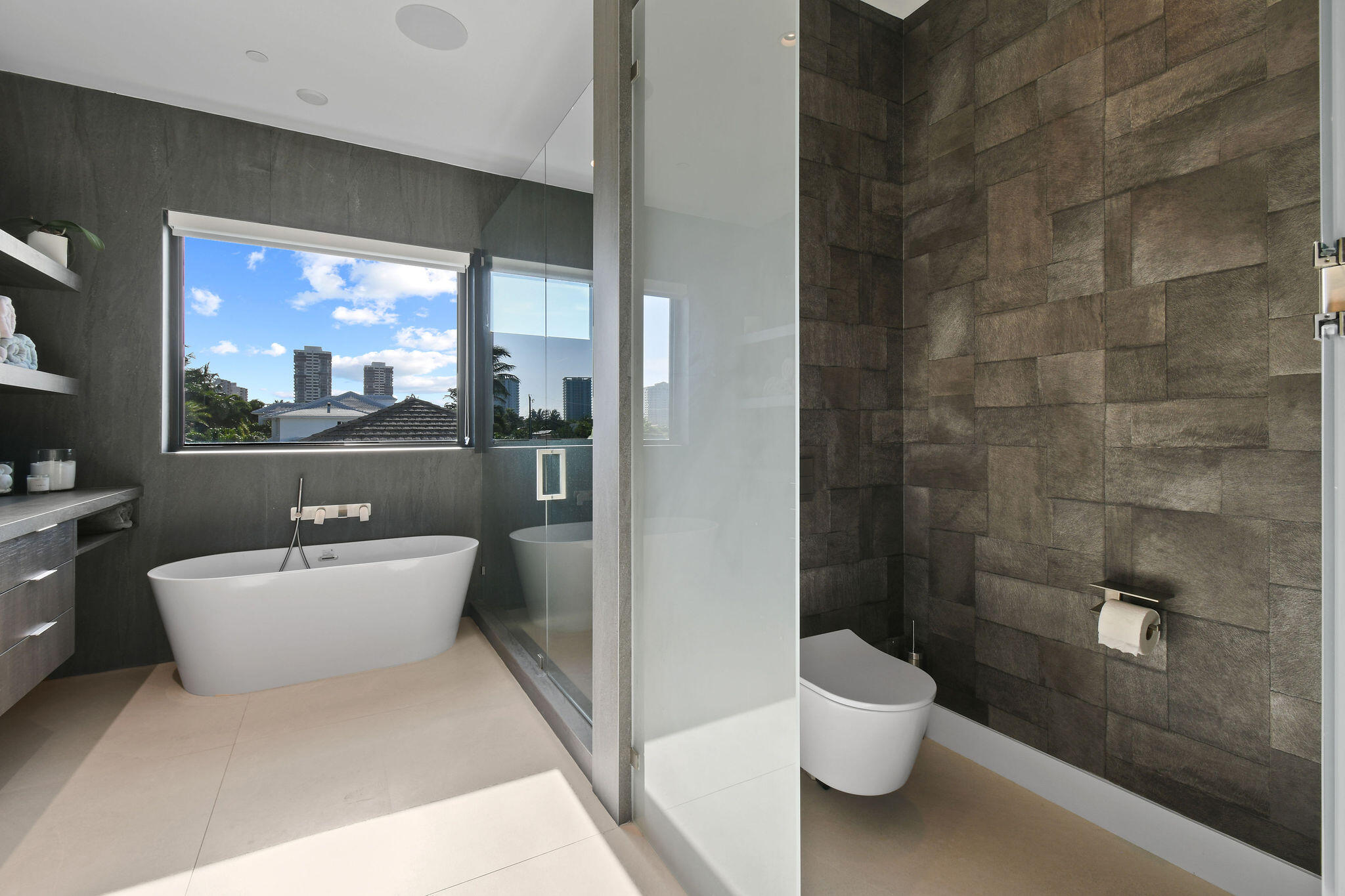 PALM BEACH ISLES 3 - Residential