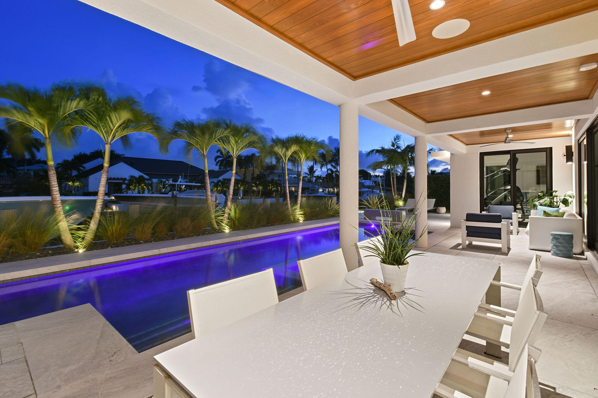 PALM BEACH ISLES 3 - Residential
