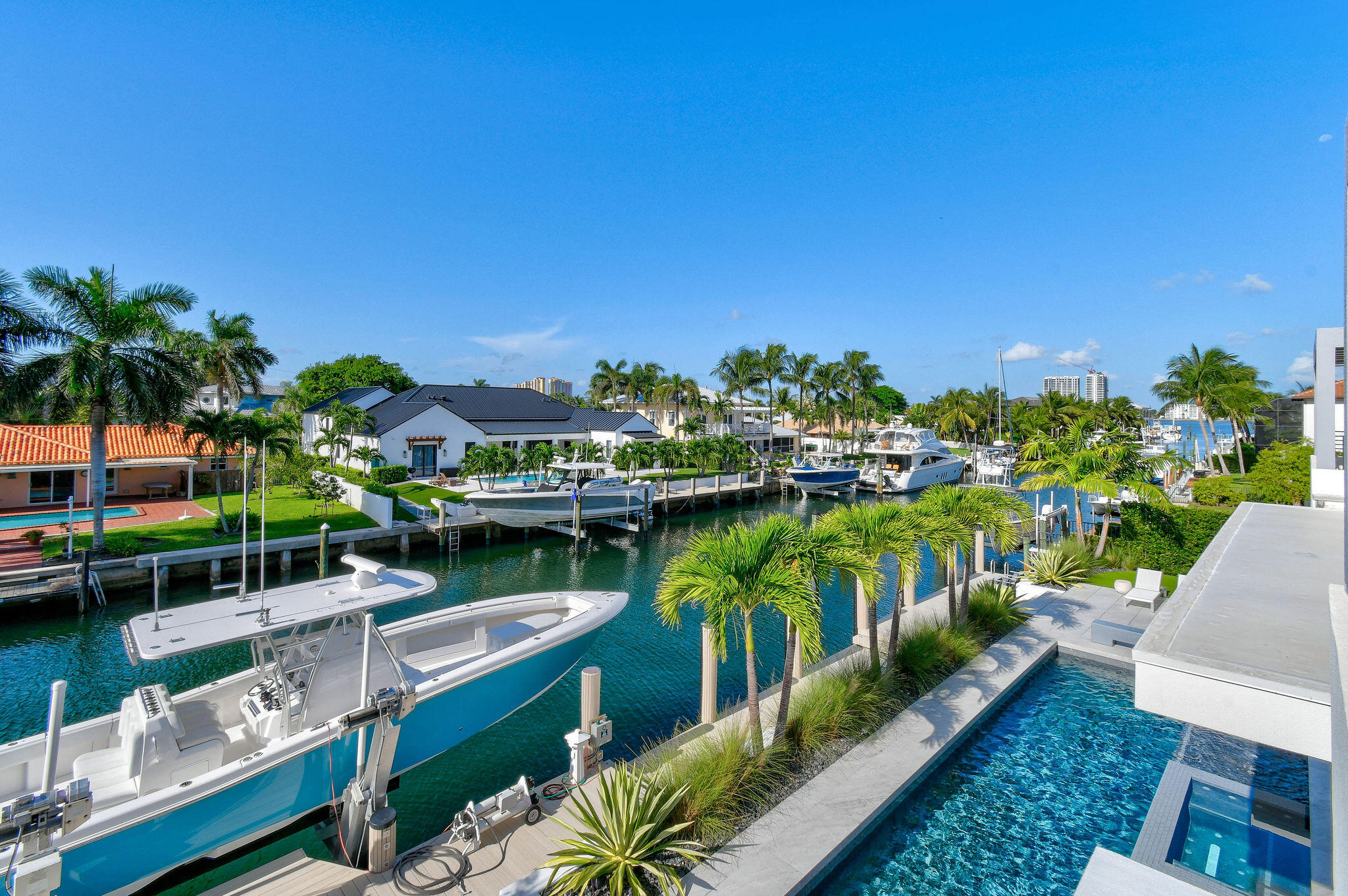 PALM BEACH ISLES 3 - Residential