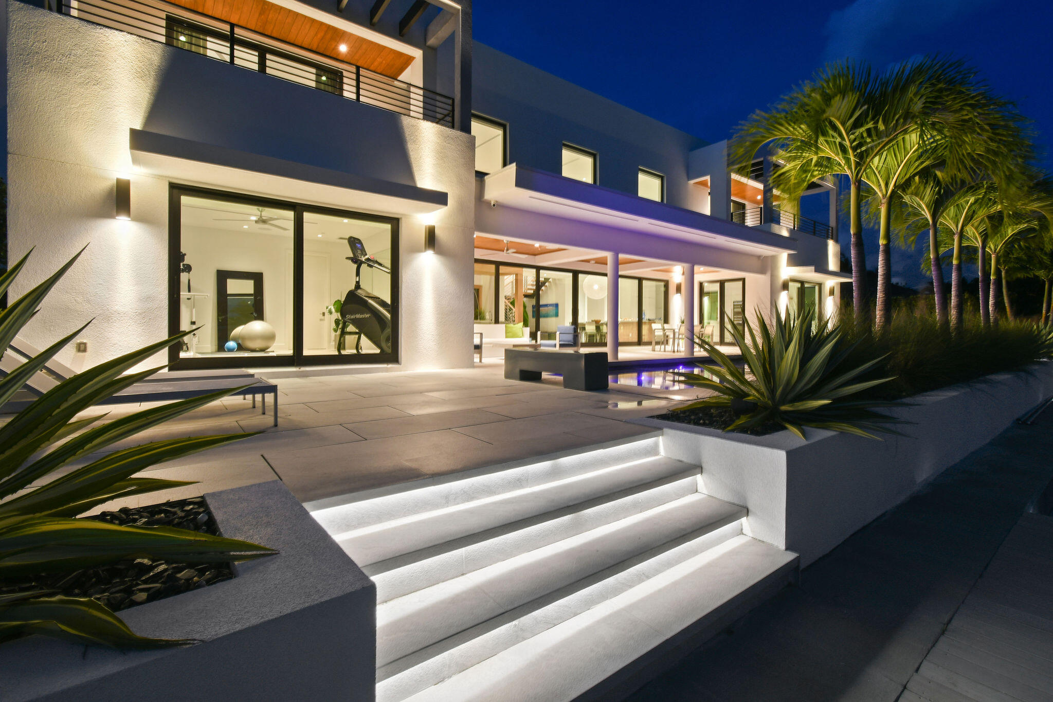 PALM BEACH ISLES 3 - Residential