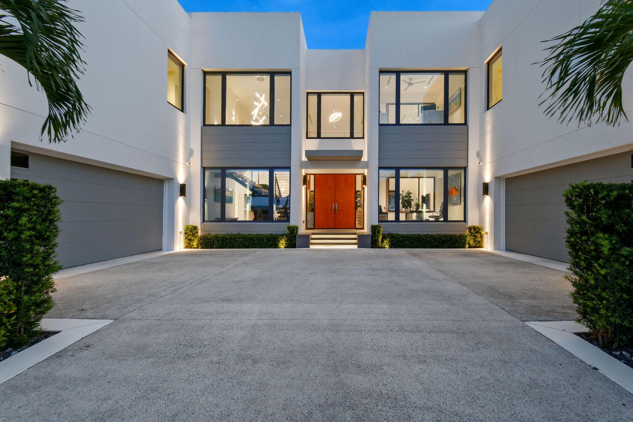 1091 Gulfstream Way
