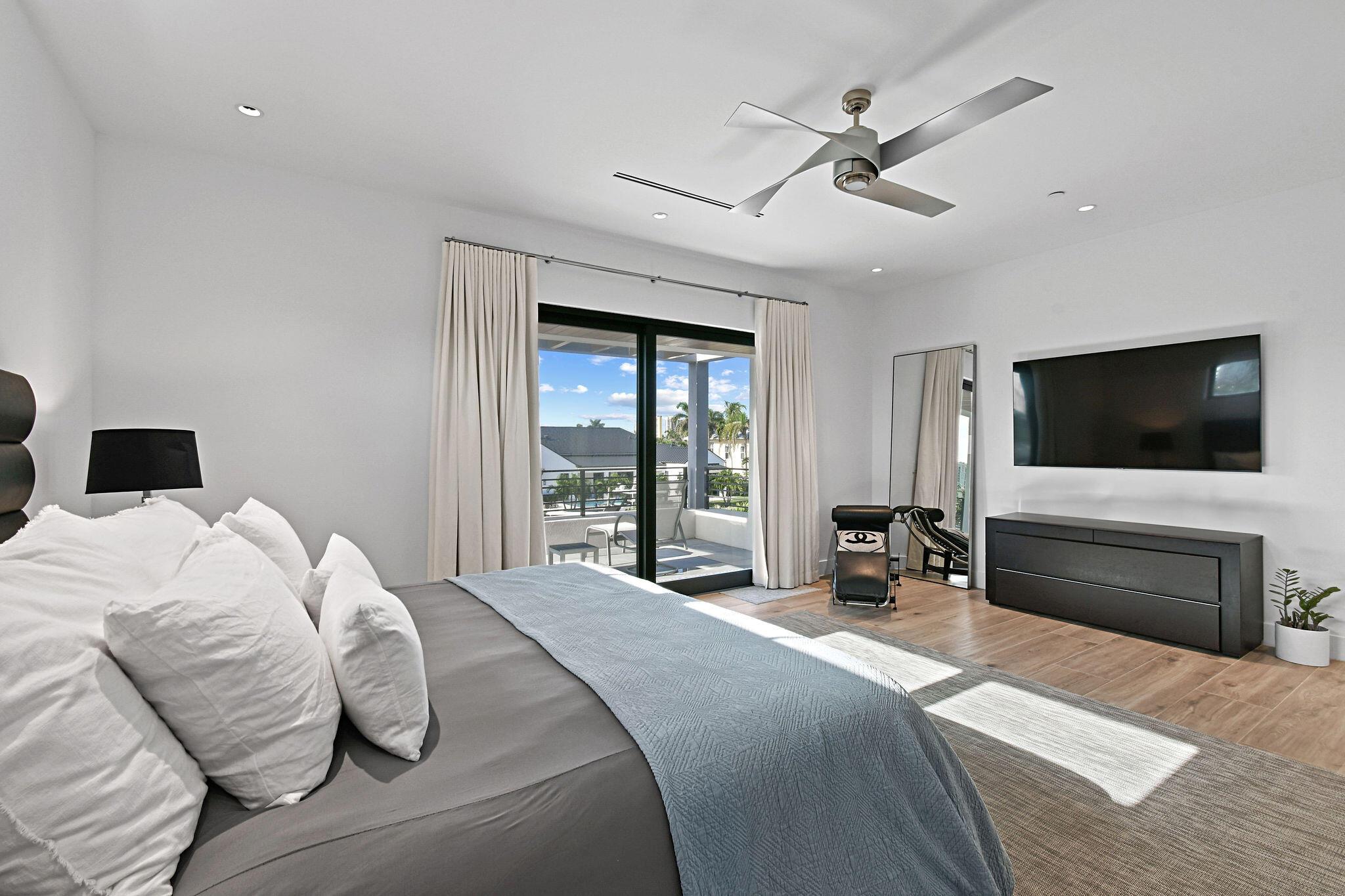 PALM BEACH ISLES 3 - Residential