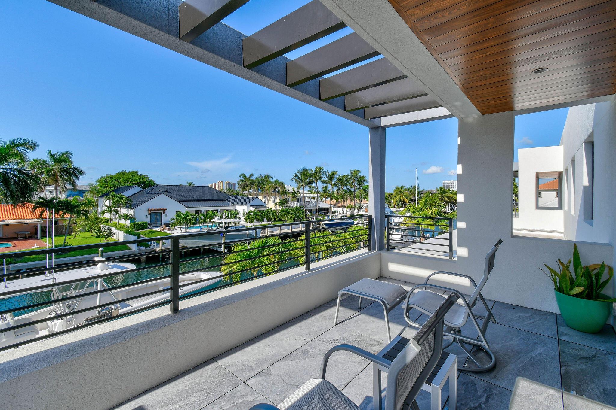 PALM BEACH ISLES 3 - Residential