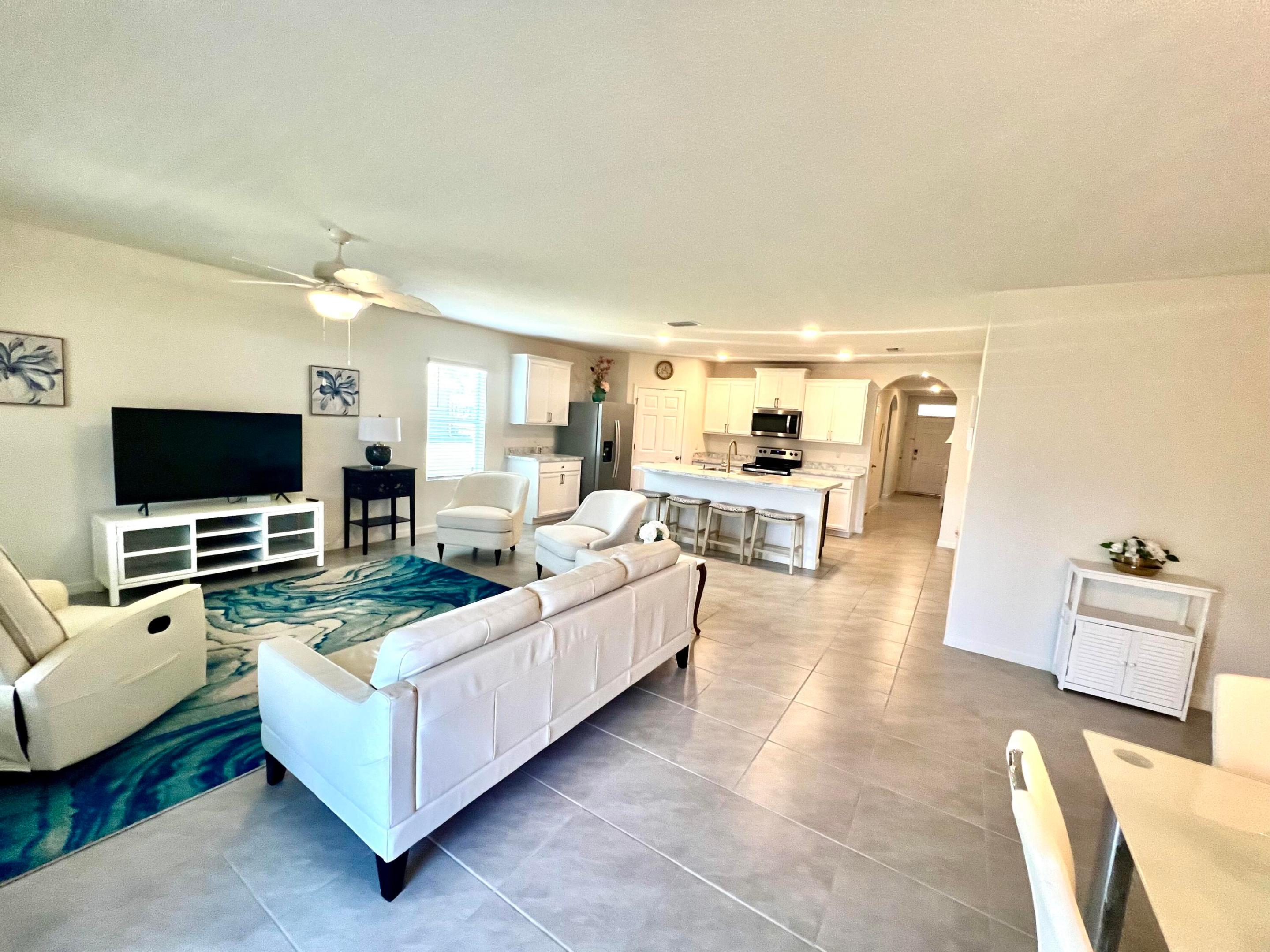 SEBASTIAN HIGHLANDS UNIT 10 - Residential