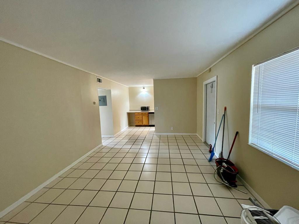 Five Points - Residential Lease