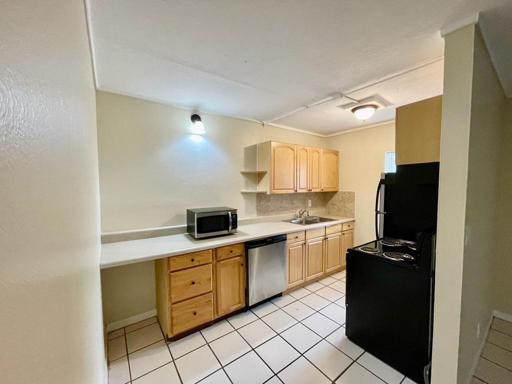 Five Points - Residential Lease