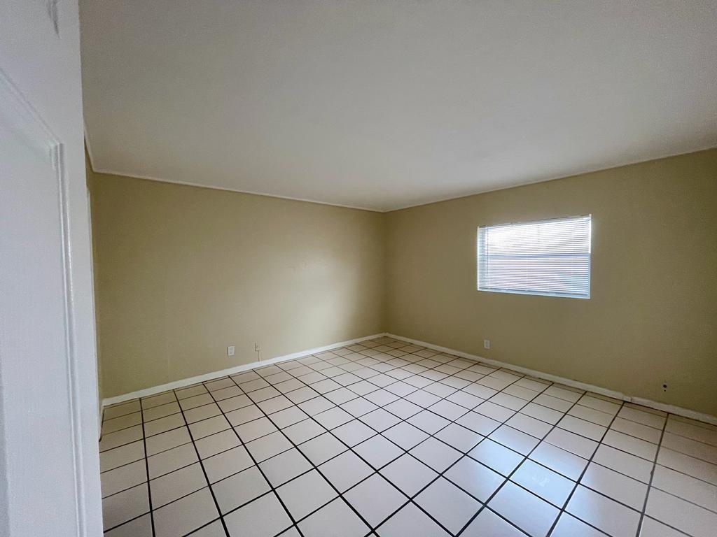 Five Points - Residential Lease