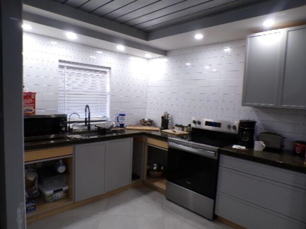 Photo of 2041 Woolbright Road #H202, Boynton Beach, FL 33426 (MLS # R11118259)