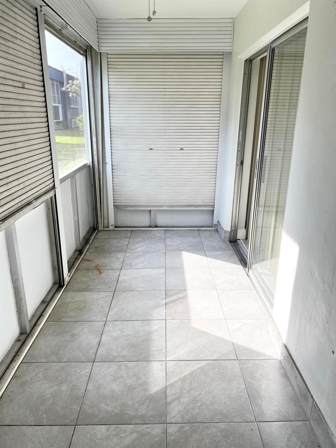 KINGS POINT BURGUNDY - Residential Lease