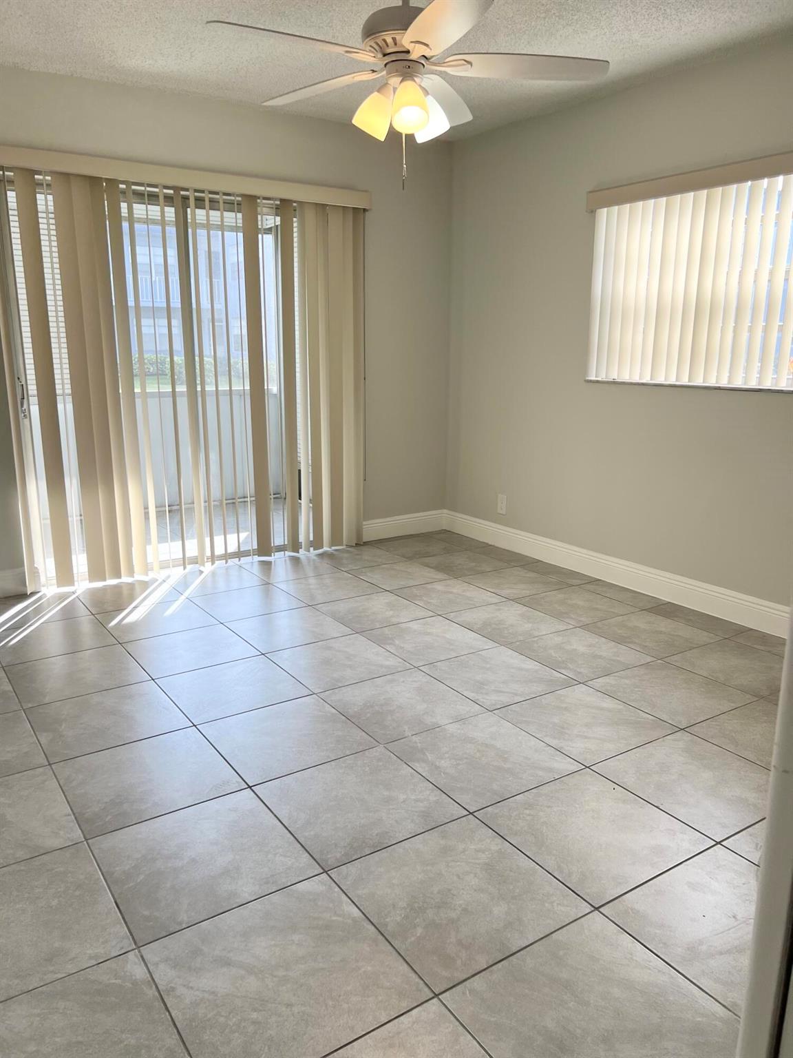 KINGS POINT BURGUNDY - Residential Lease