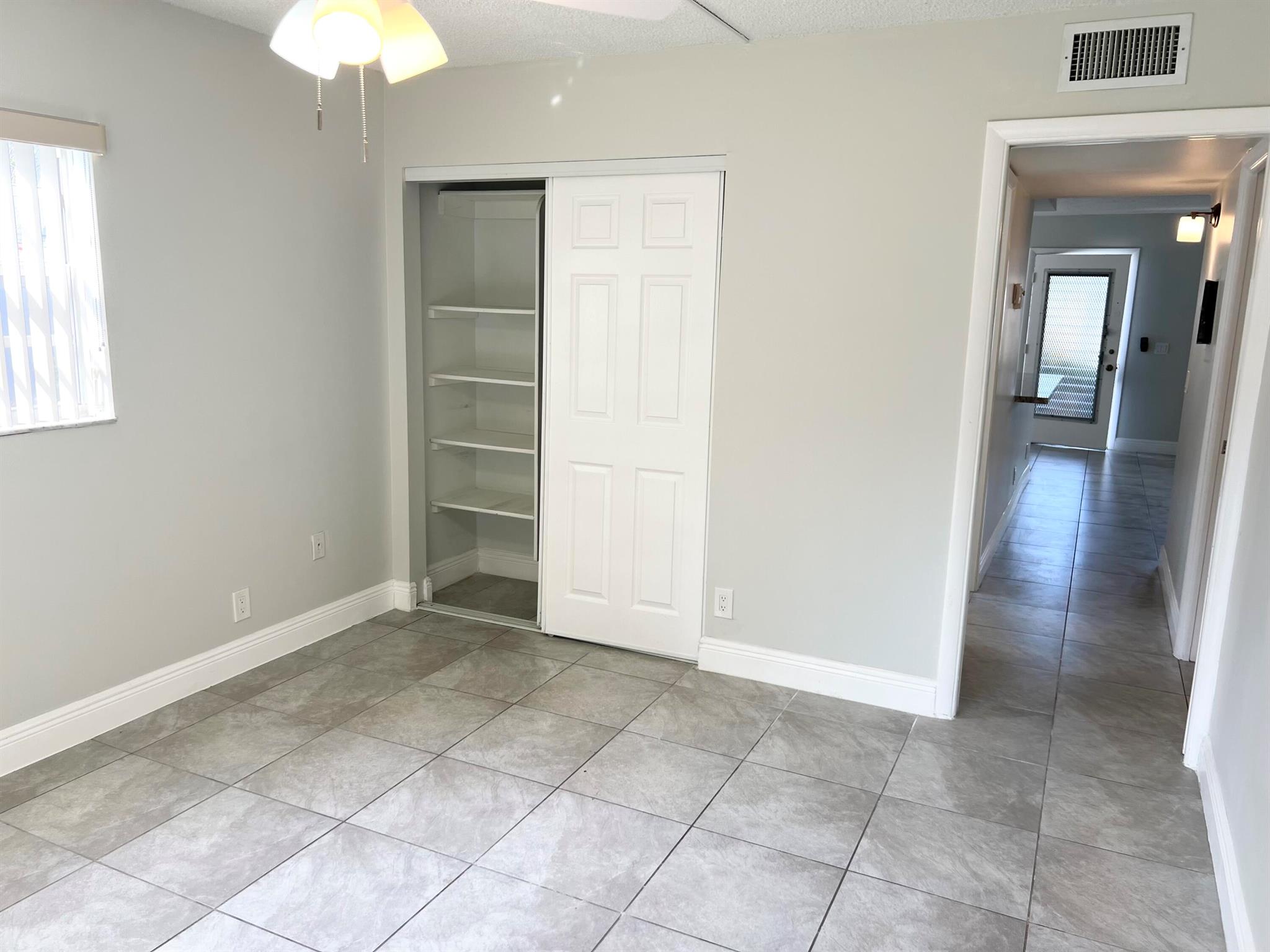 KINGS POINT BURGUNDY - Residential Lease