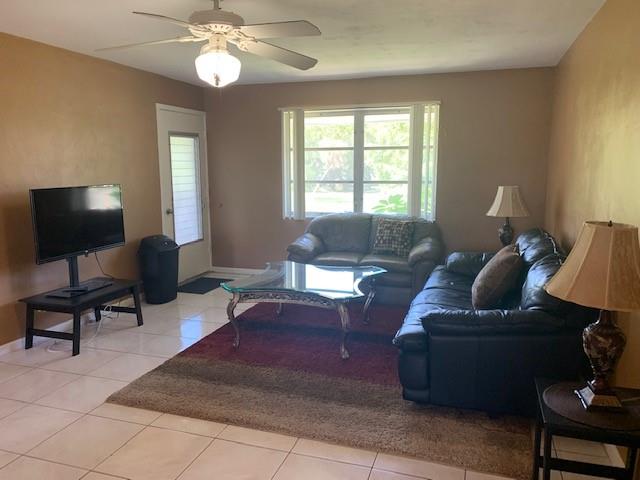 GREENWAY VILLAGE NORTH CO - Residential Lease