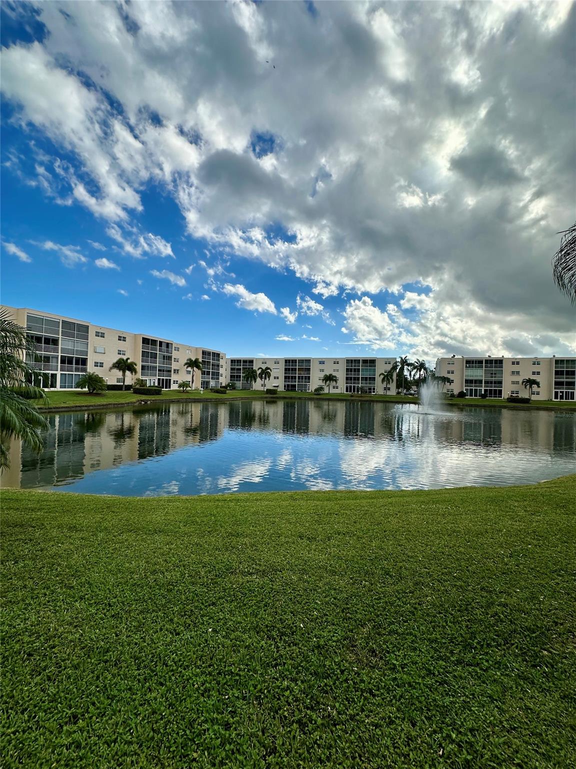 Meadowbrook Lakes - Residential
