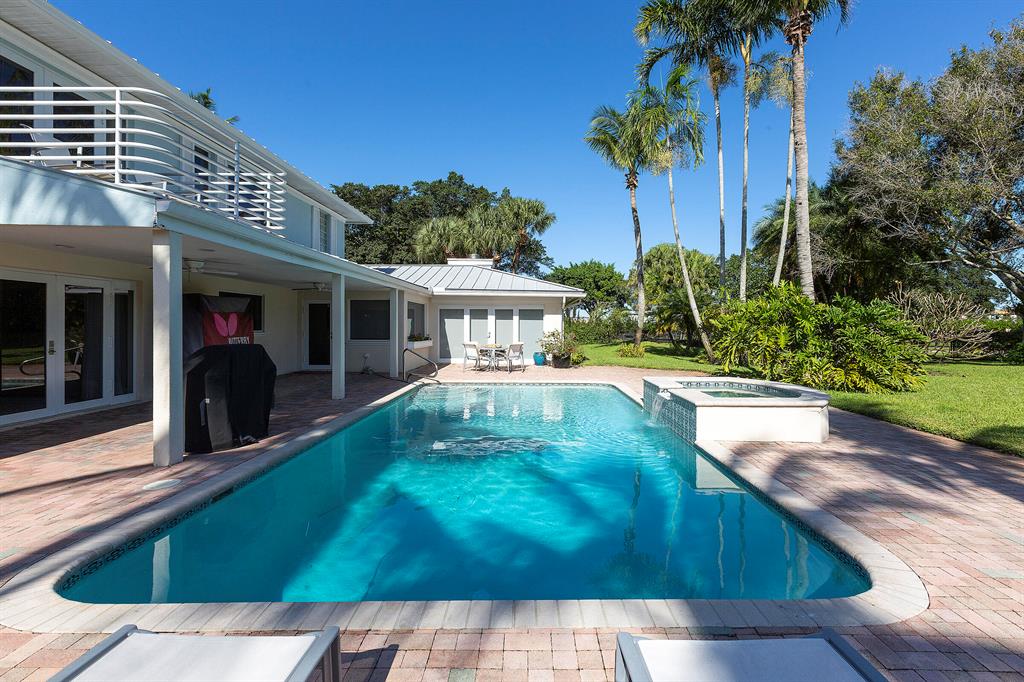 PALM BEACH FARMS CO 3 - Residential