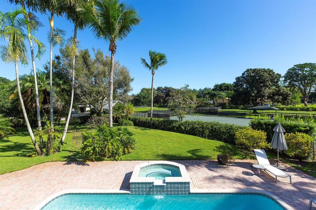 PALM BEACH FARMS CO 3 - Residential