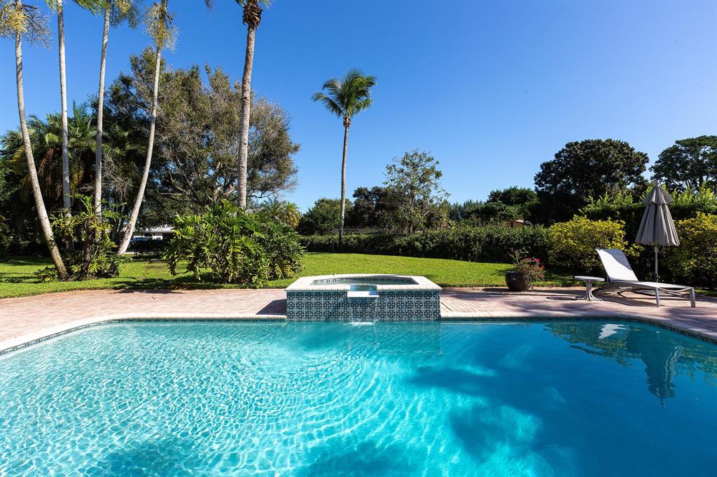 PALM BEACH FARMS CO 3 - Residential