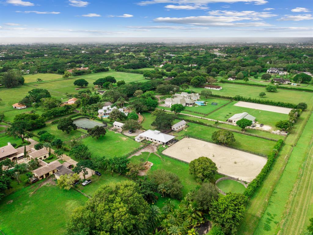 PALM BEACH FARMS CO 3 - Residential