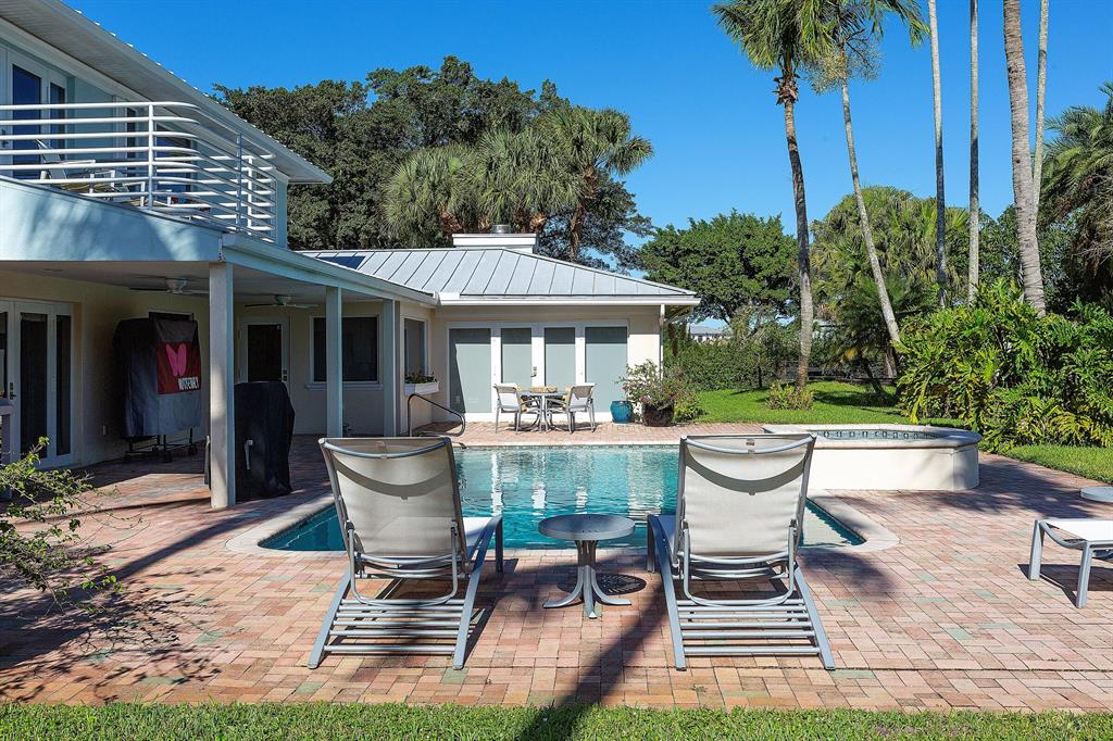 PALM BEACH FARMS CO 3 - Residential