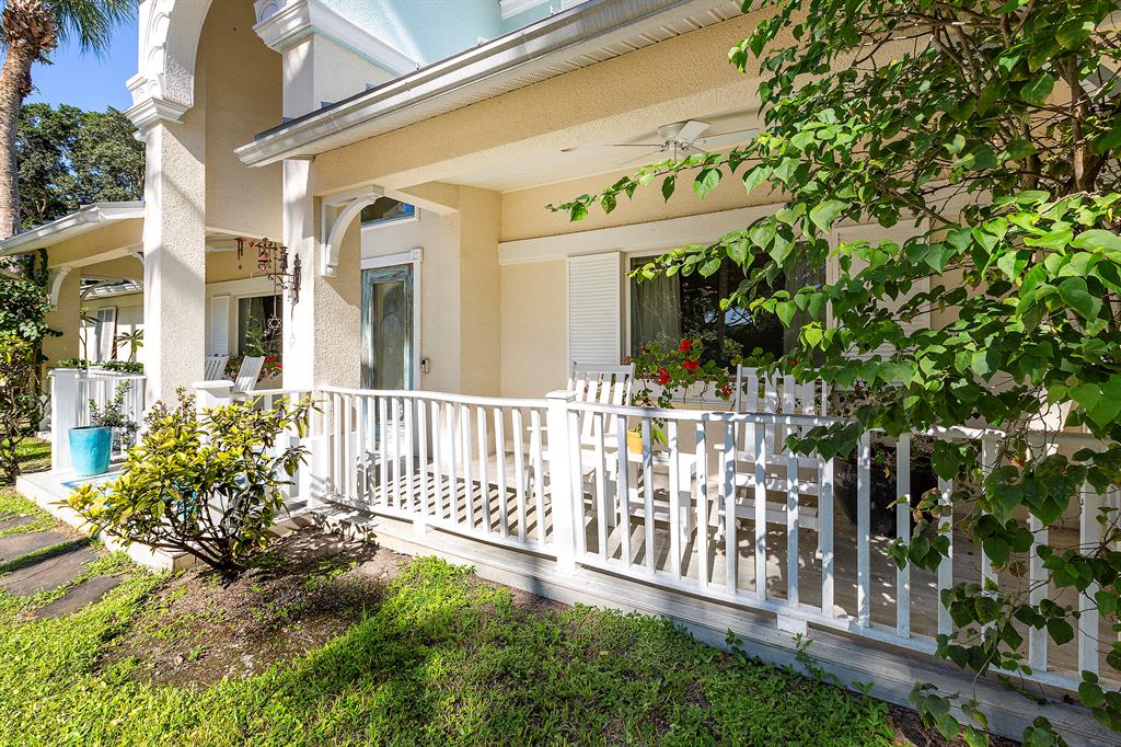 PALM BEACH FARMS CO 3 - Residential