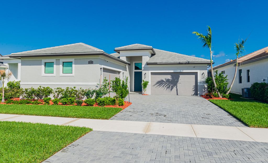 Photo of 10188 SW Latium Way, Port Saint Lucie, FL 34987 (MLS # B26016167)