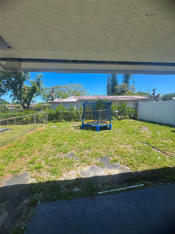 NORTH WEST LAUDERDALE - Residential Lease