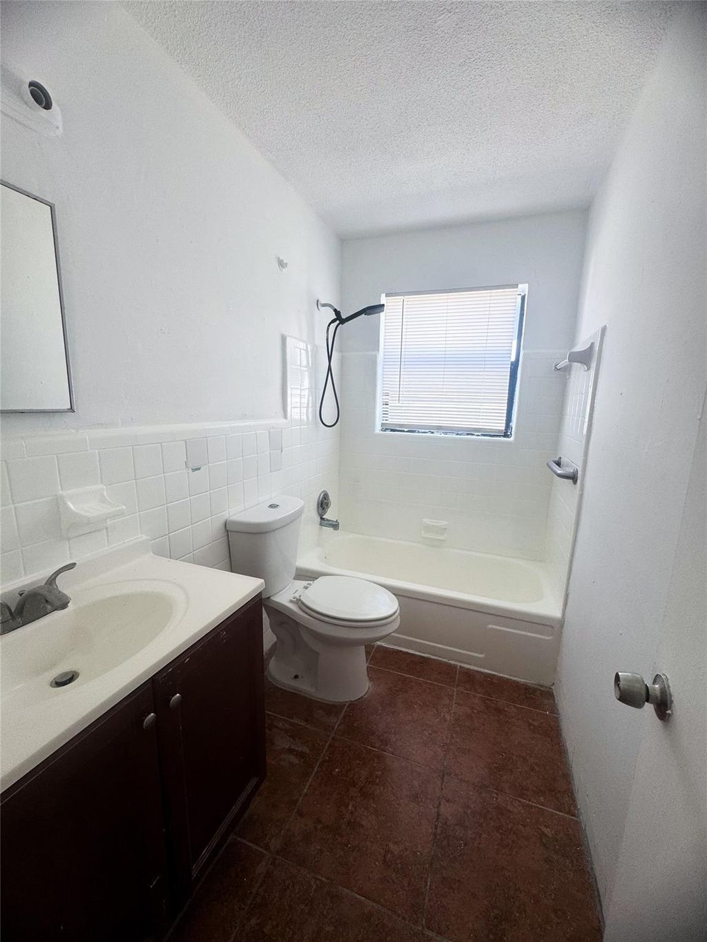 Photo of 2647 NW 20th Street, Fort Lauderdale, FL 33311 (MLS # R11132949)