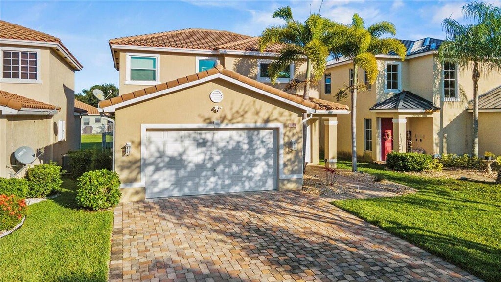 Photo of 2903 SW Butterfly Lane, Palm City, FL 34990 (MLS # R11137906)