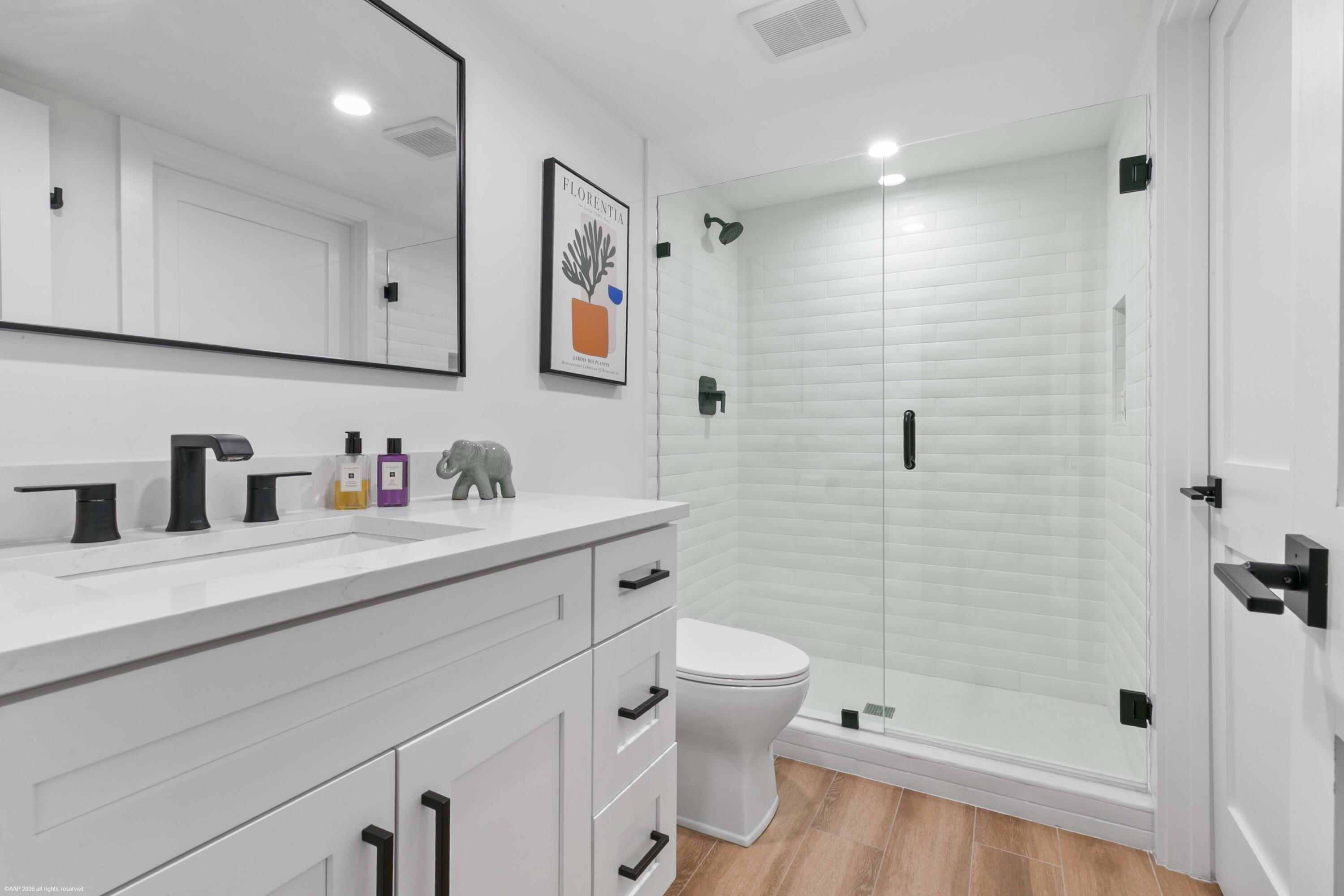 COWDRAY PARK CONDO - Residential