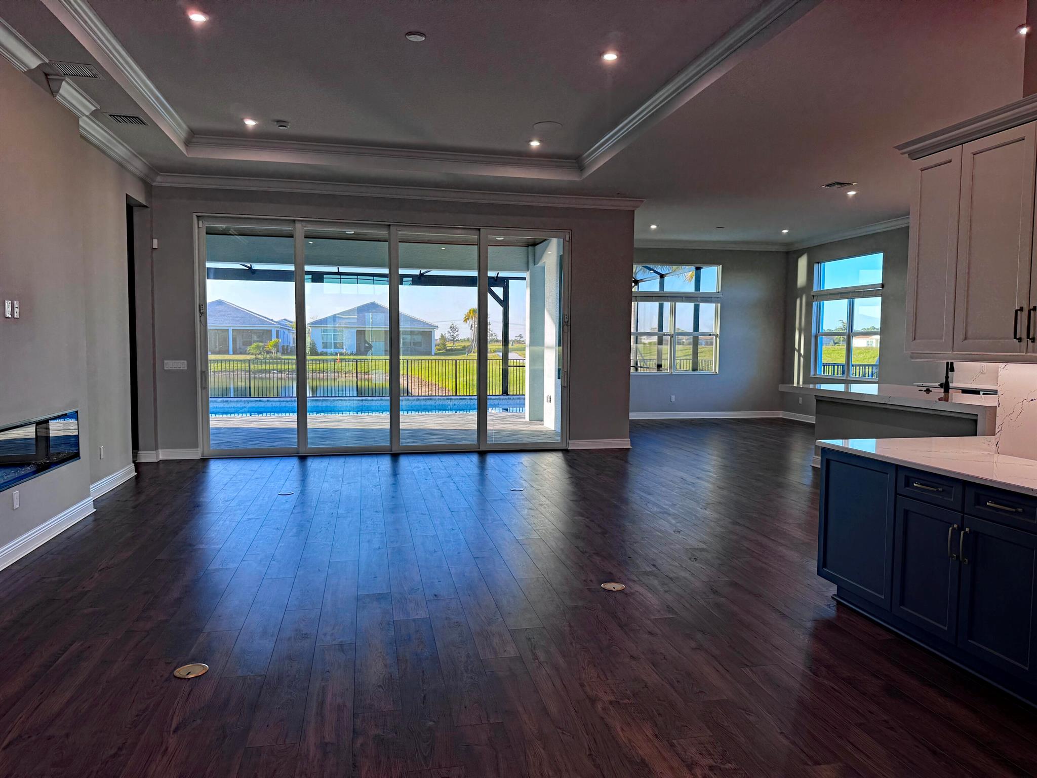 VERANO SOUTH PUD 1 - POD - Residential Lease