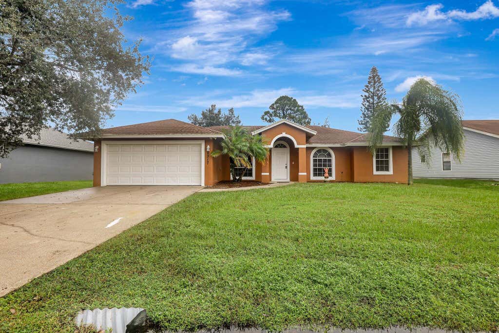 Photo of 2317 SE Watercrest Street, Port Saint Lucie, FL 34984 (MLS # R11028258)