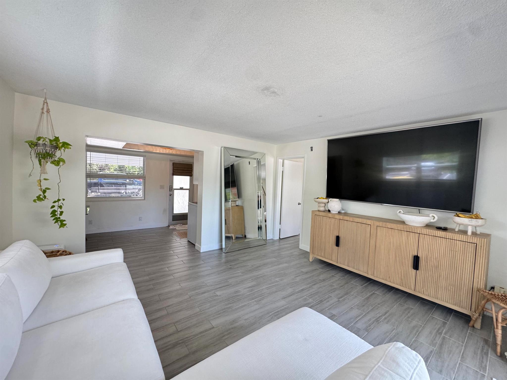 SEA TERRACE CONDO - Residential Lease