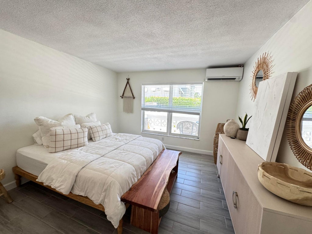 Photo of 209 SE 6th Street #1, Boynton Beach, FL 33435 (MLS # R11118550)