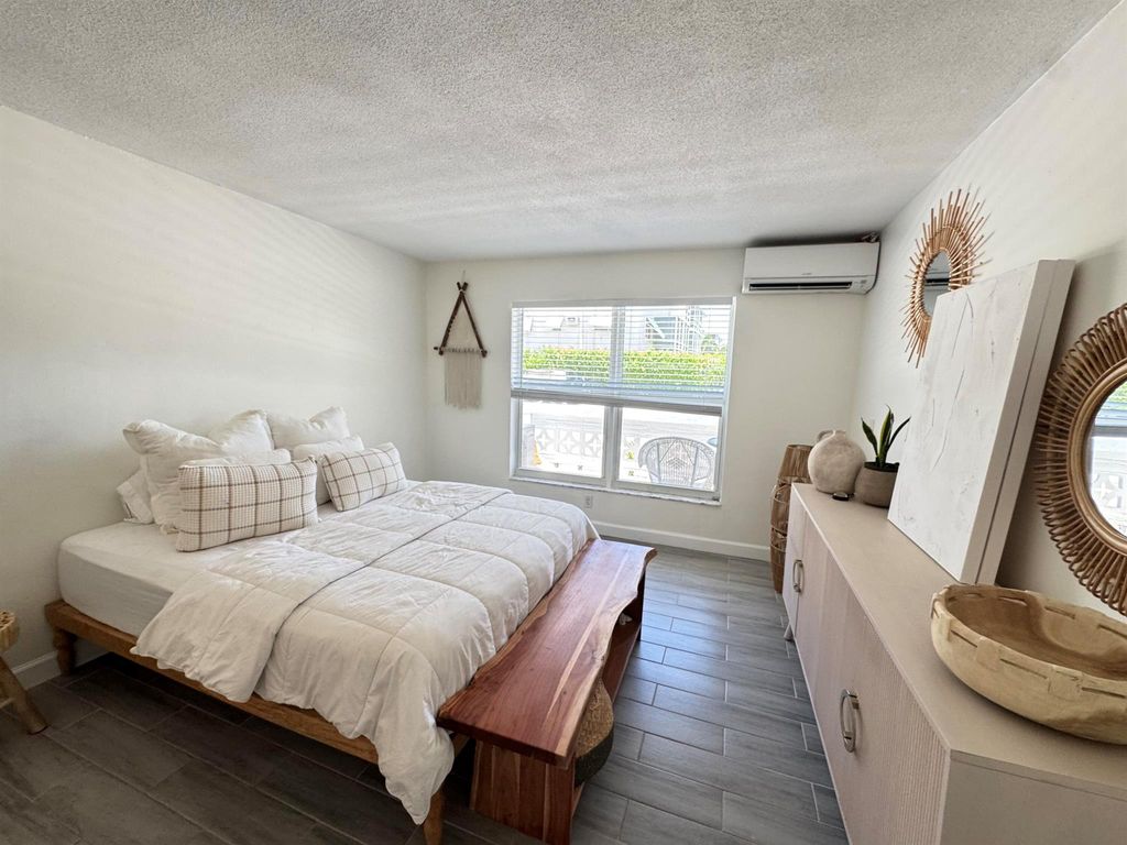 Photo of 209 SE 6th Street #1, Boynton Beach, FL 33435 (MLS # R11118550)