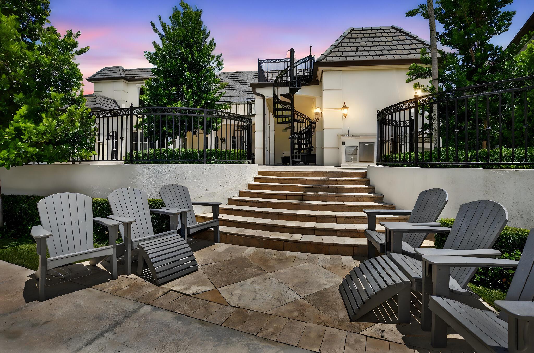 ROYAL PALM YACHT & COUNTR - Residential