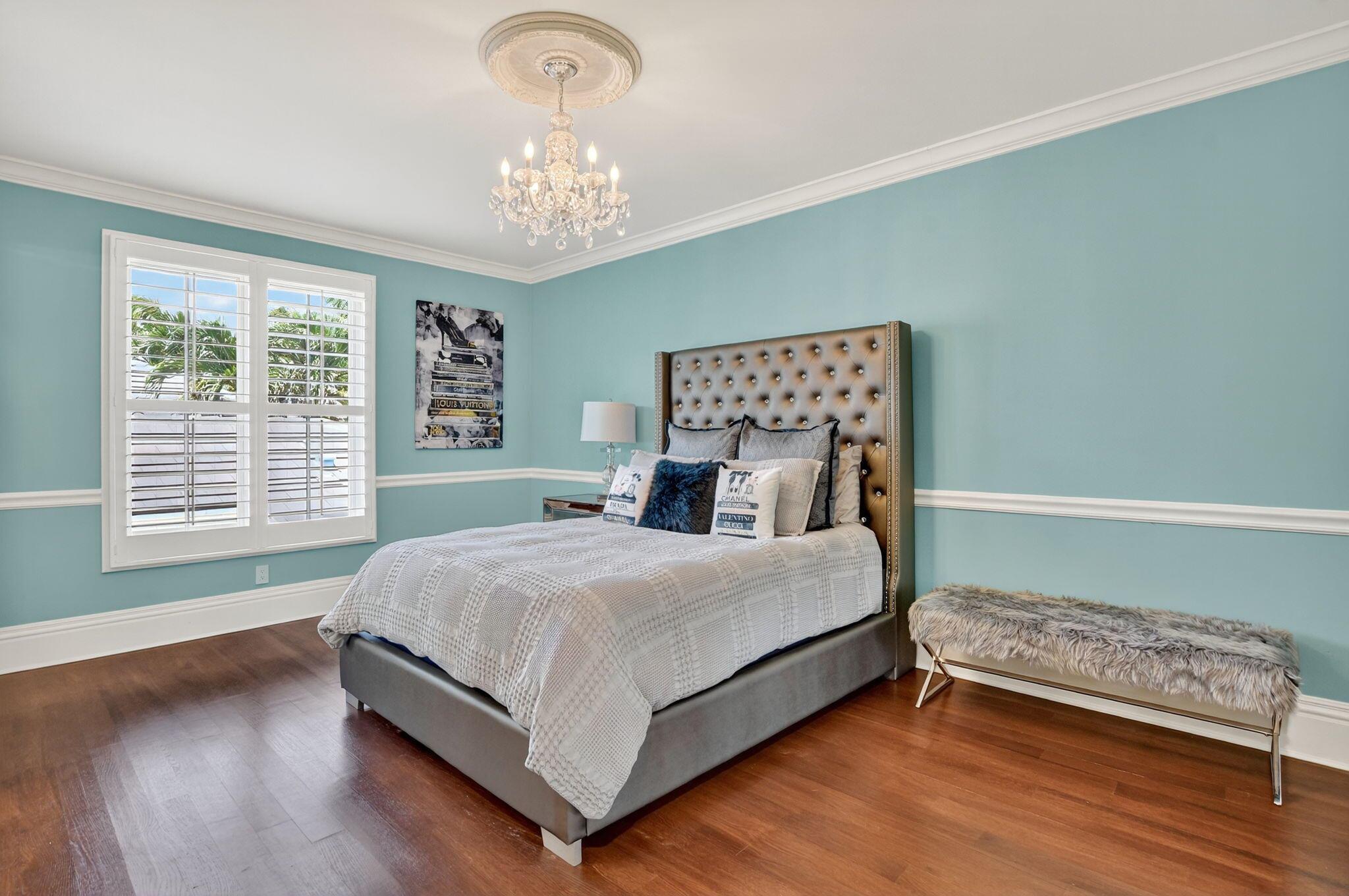 ROYAL PALM YACHT & COUNTR - Residential